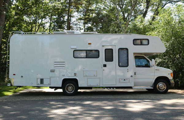 Little Rig Exterior Production RV